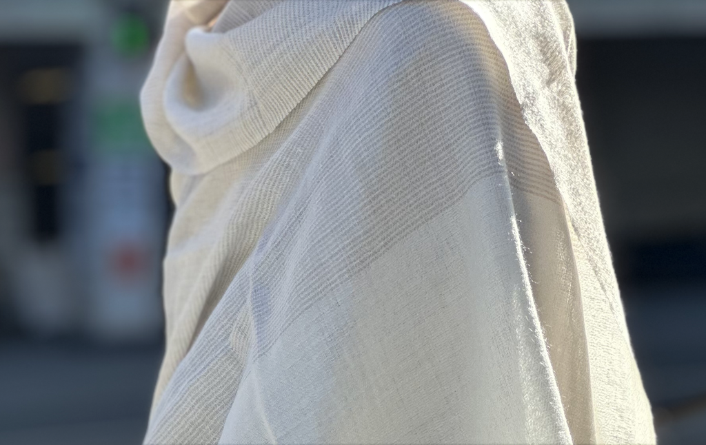 Cross-Weave Super-Fine Genuine Cashmere Blend Shawl