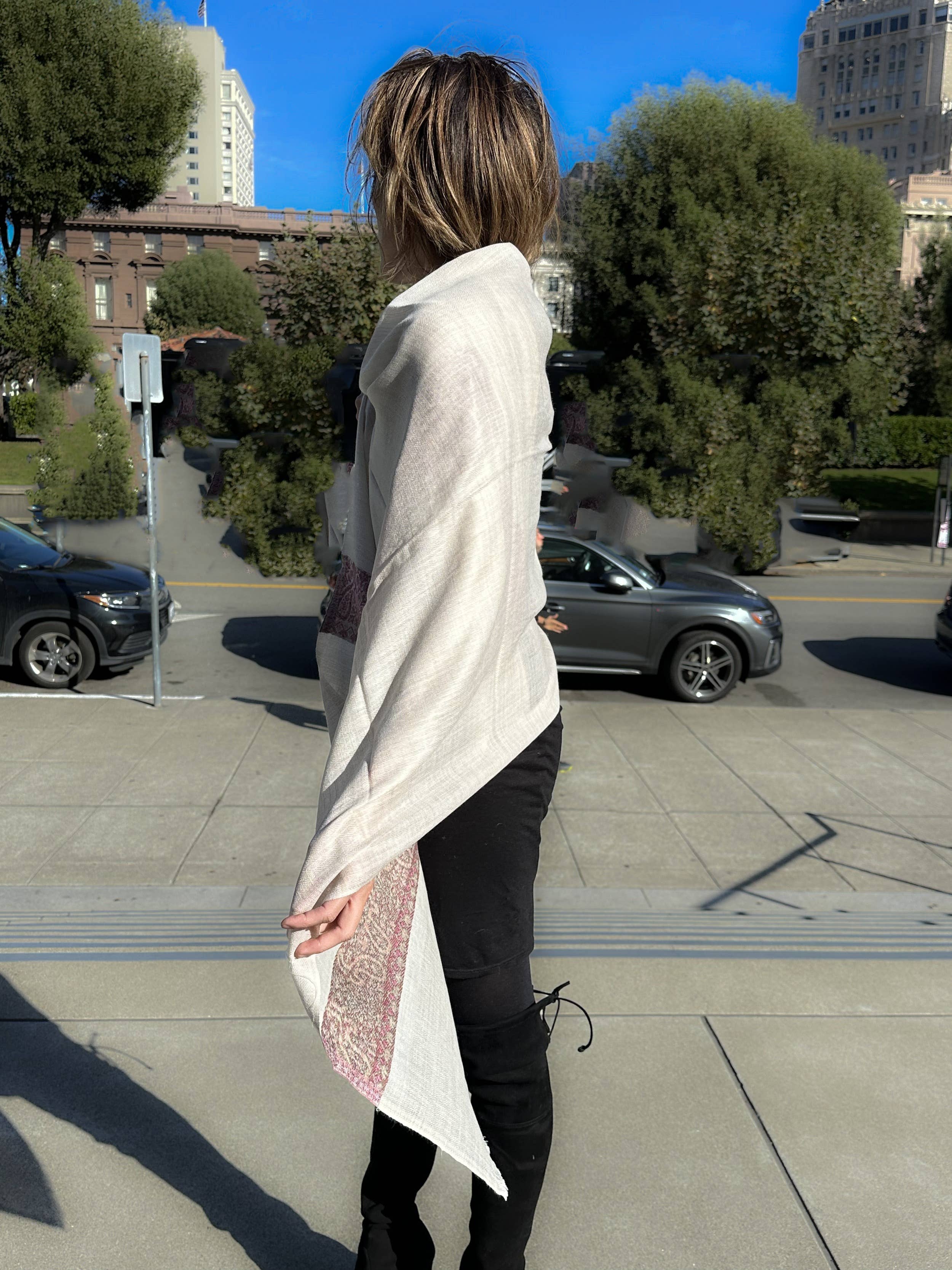 Multi-Toned Edge Embroidery Genuine Cashmere Blend Shawl