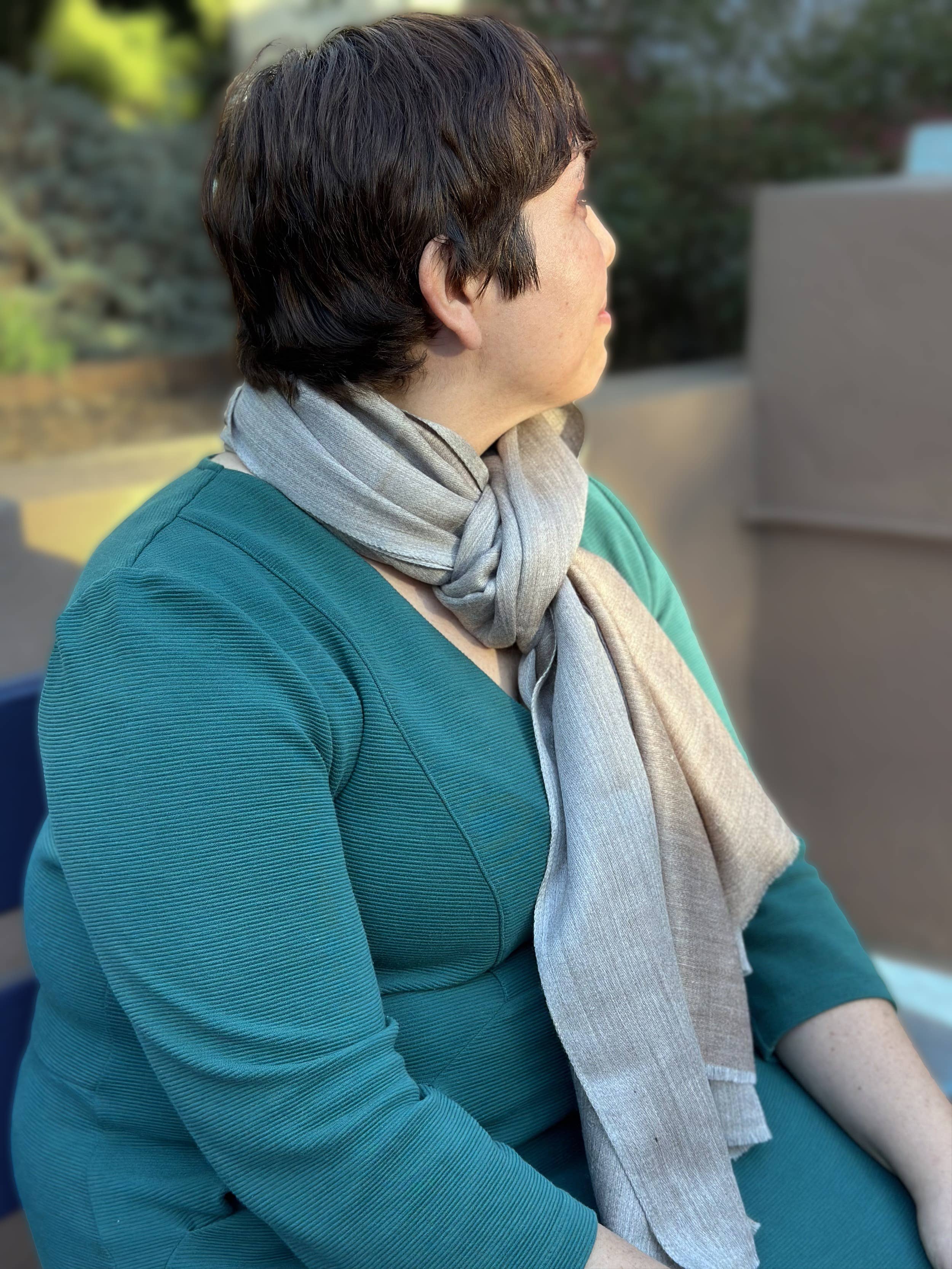 Duo-Tone Super-Fine Genuine Cashmere Wool Shawl