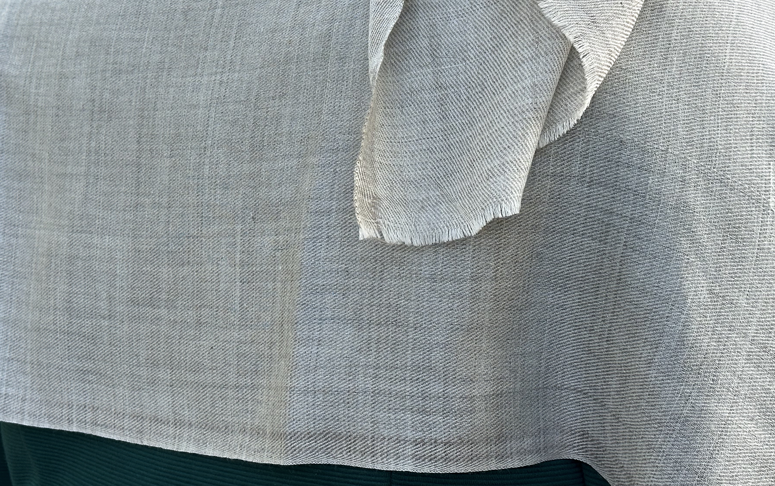 Ganesha Double-faced Super-Fine Genuine Cashmere Scarf