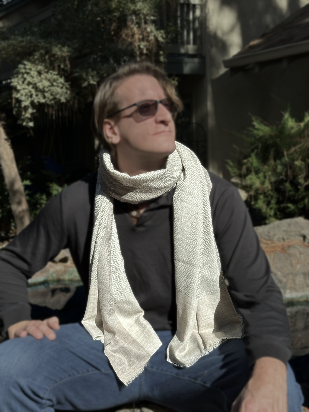 Super-Fine Genuine Cashmere Blend Diamond Weave Scarf